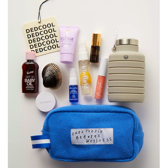 NEW! NWT Free People Curated Beauty & Wellness Bag with Products - Picture 5 of 9